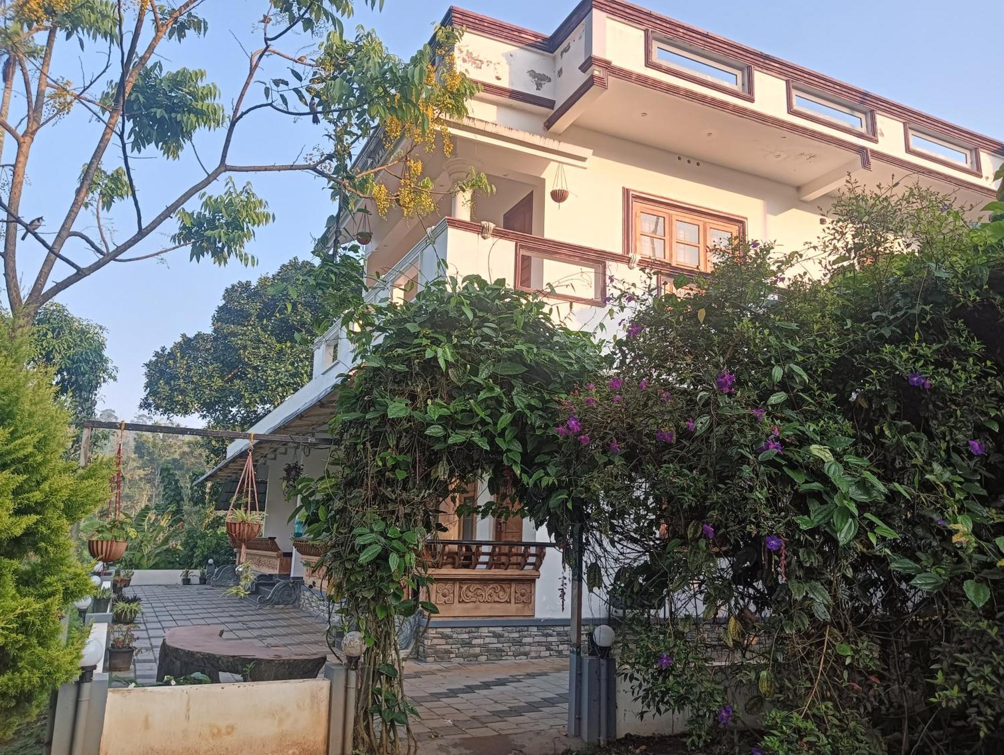Wild Mist Homestay Munnar Ngoại thất bức ảnh