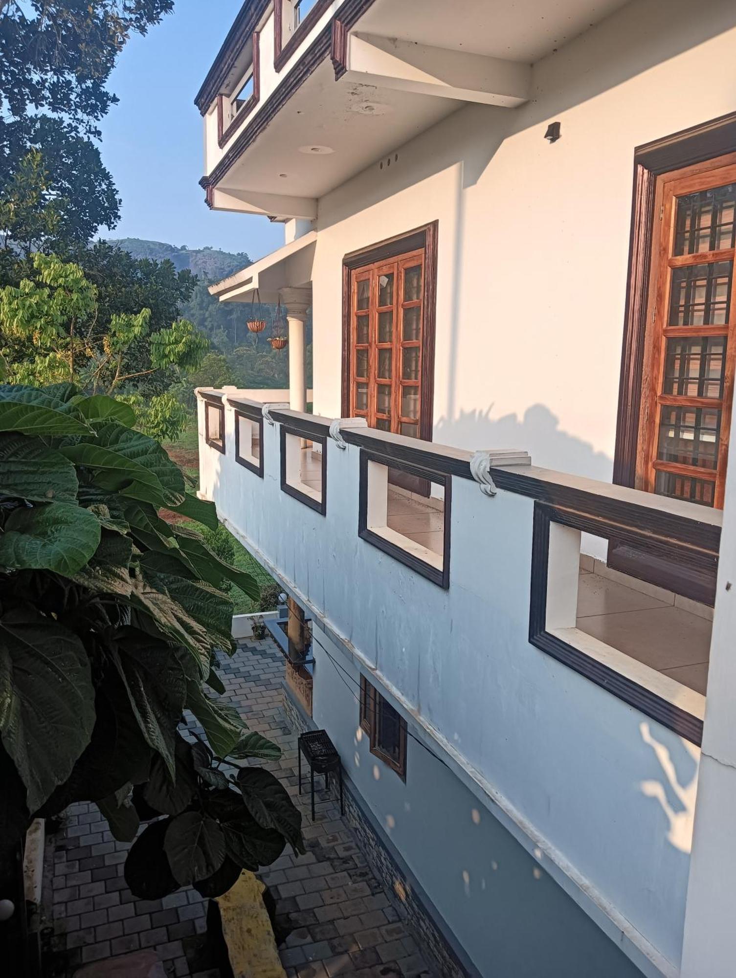 Wild Mist Homestay Munnar Ngoại thất bức ảnh